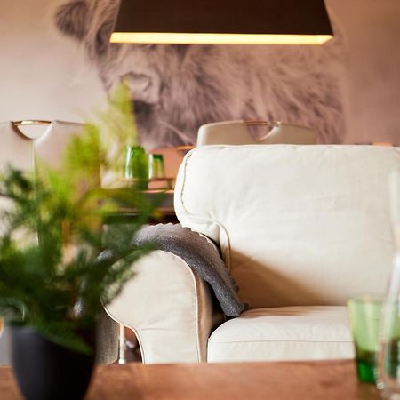 Jeff'S - Rooms With A Mountain View Бад Гойзерн Екстериор снимка