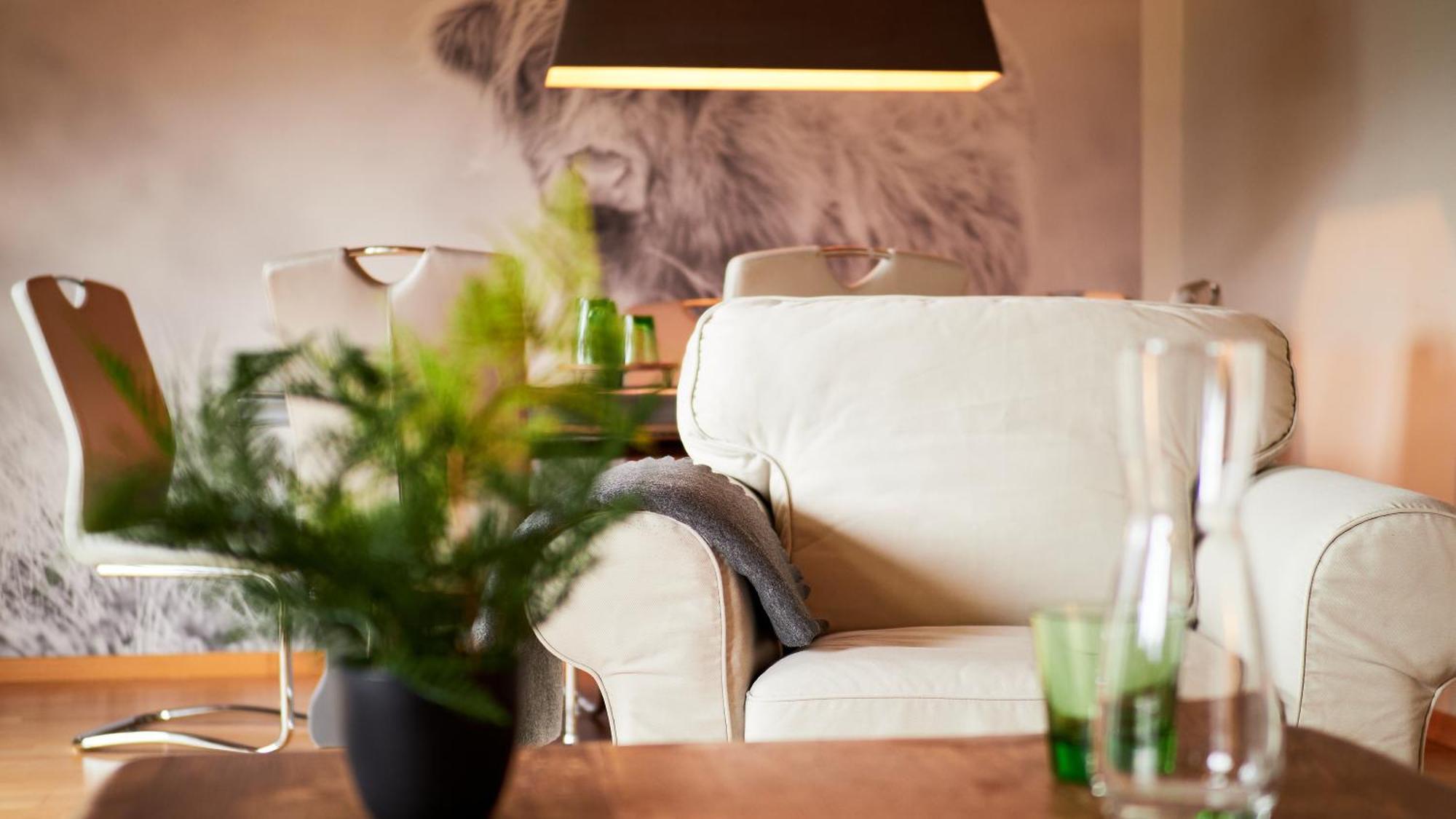 Jeff'S - Rooms With A Mountain View Бад Гойзерн Екстериор снимка